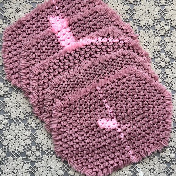 Handmade Vintage Crochet / Knit Placemats Pink with Fringe Set of 5 - Picture 1 of 5
